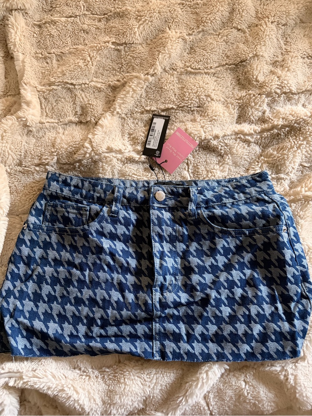 PrettyLittleThing Blue Houndstooth Denim Mini Skirt